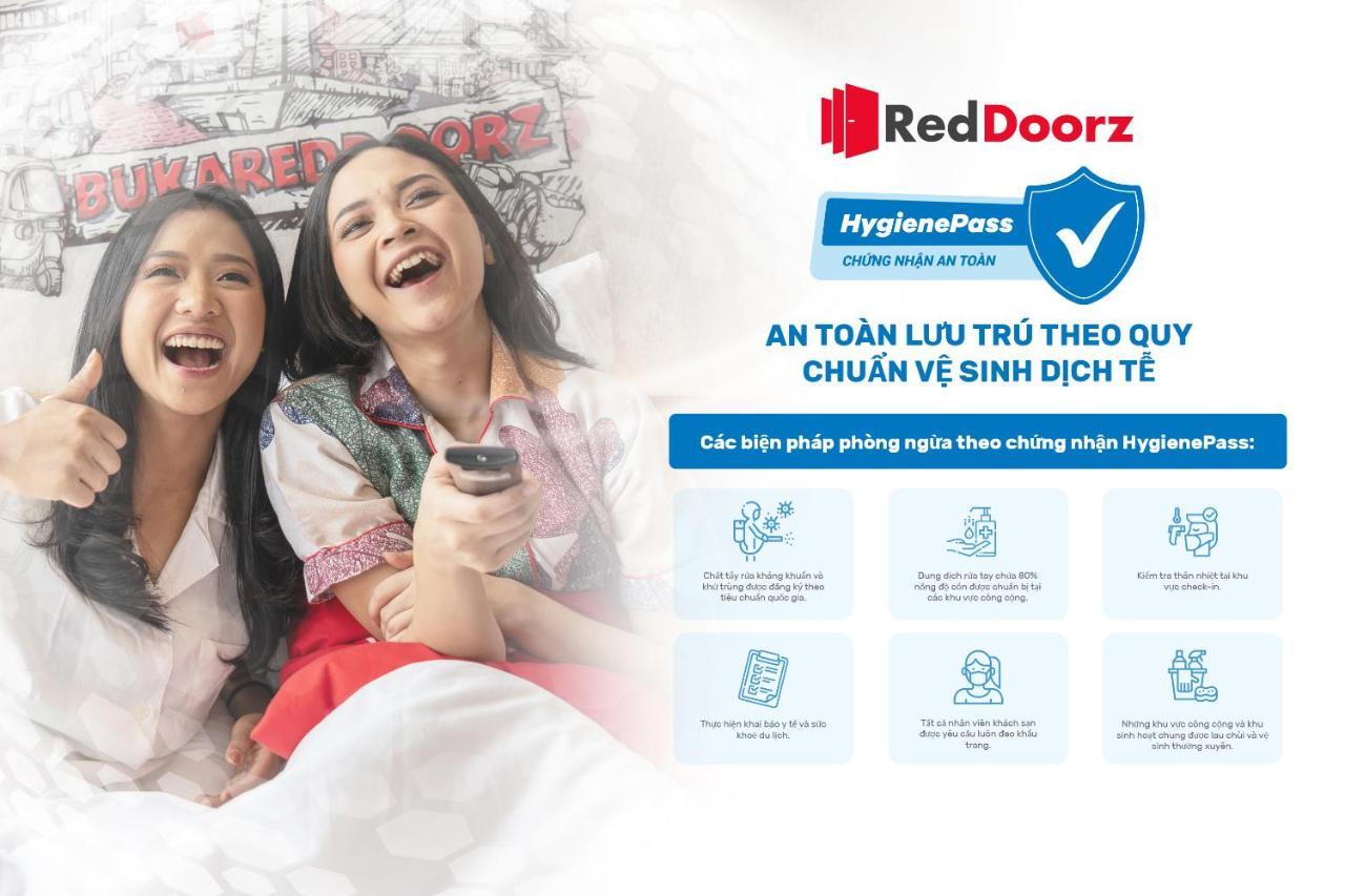 RedDoorz near Big C Thang Long Hanoi Buitenkant foto