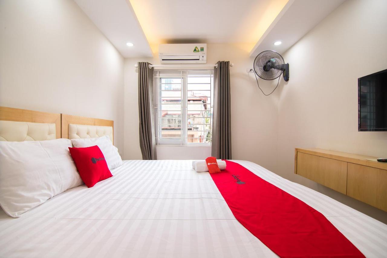 RedDoorz near Big C Thang Long Hanoi Buitenkant foto