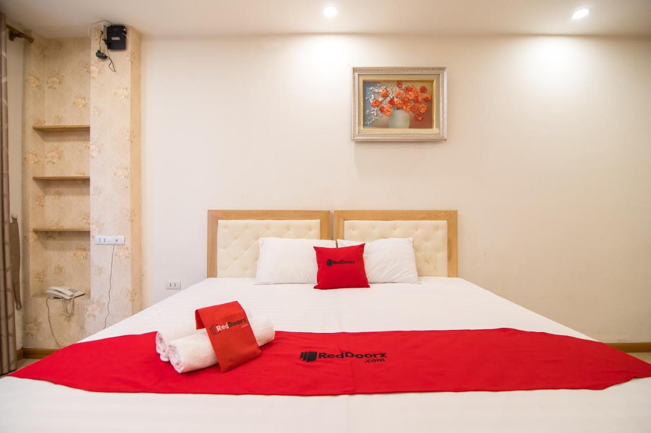 RedDoorz near Big C Thang Long Hanoi Buitenkant foto