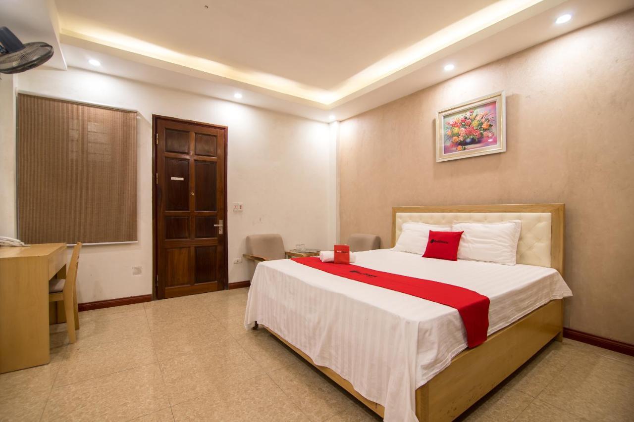 RedDoorz near Big C Thang Long Hanoi Buitenkant foto